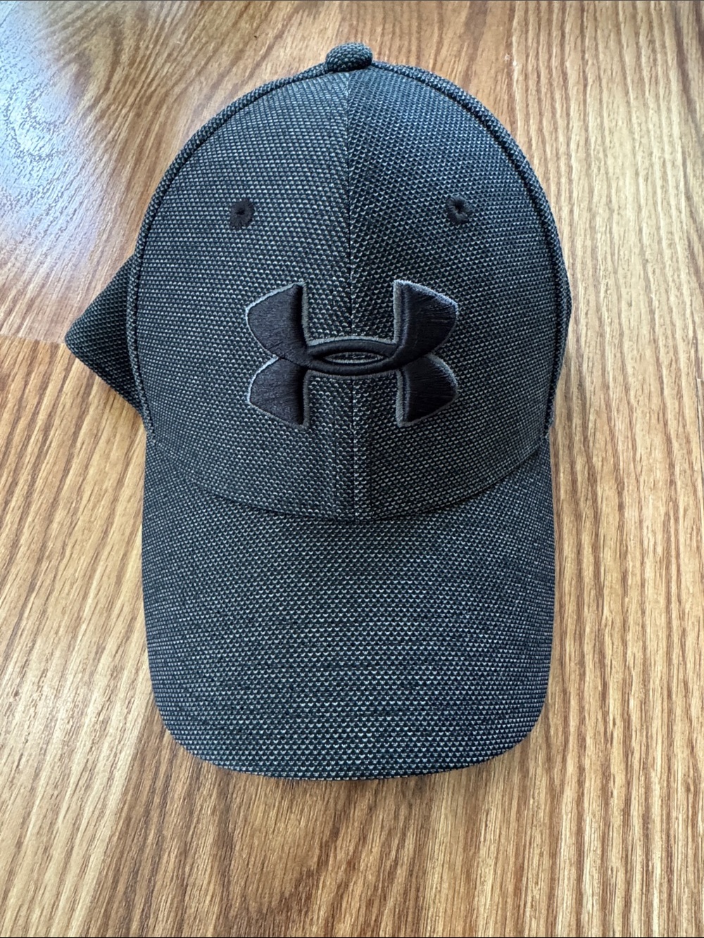 Under Armour Black Textured Logo Baseball Cap